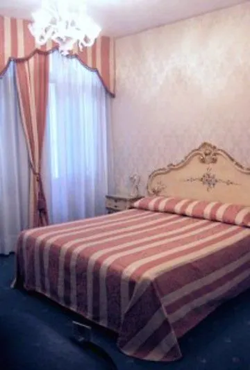 Bed & Breakfast Locanda Al Leon Venice