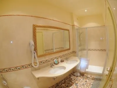 *** Bed & Breakfast Locanda Al Leon Venice Italy